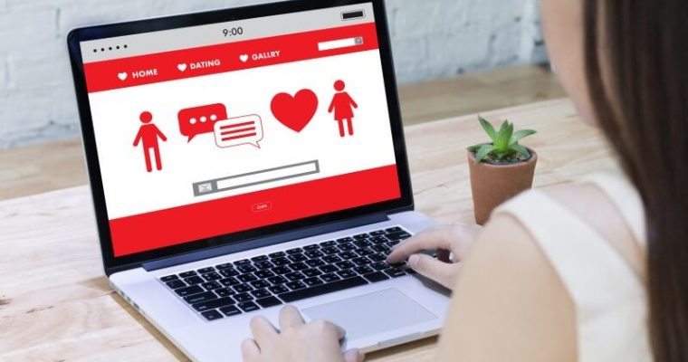 Ste single a chcete sa s niekým zoznámiť? Vyskúšajte internetové zoznamky