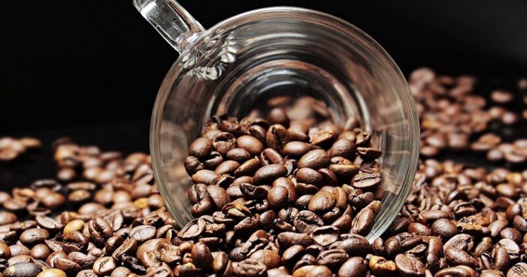 Kvalitná zrnková káva, ktorá pozitívne ovplyvní váš deň