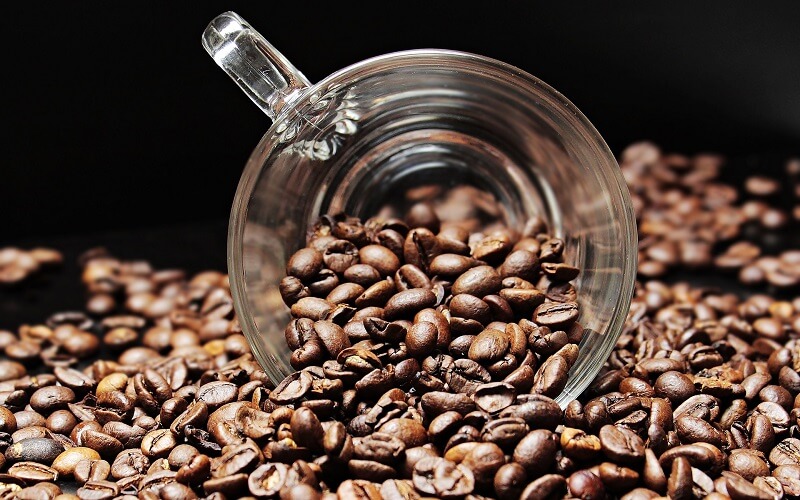 Kvalitná zrnková káva, ktorá pozitívne ovplyvní váš deň